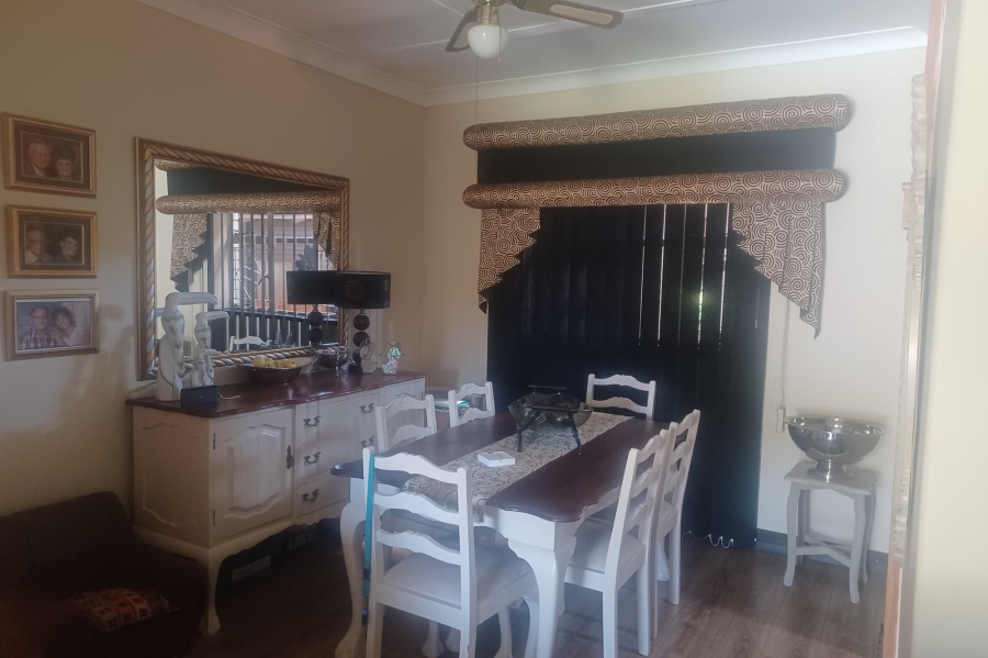 5 Bedroom Property for Sale in St Helena Free State